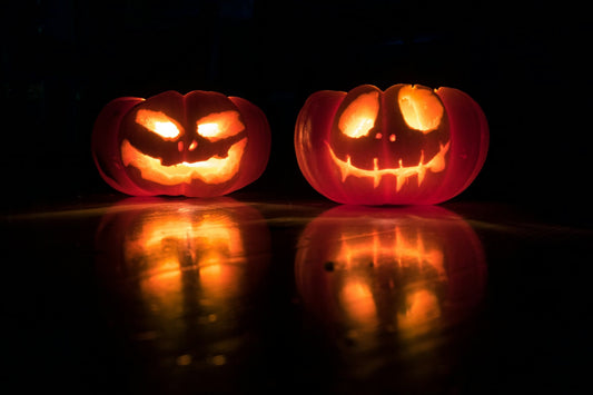 10 Spooktacular Halloween Date Ideas for Couples