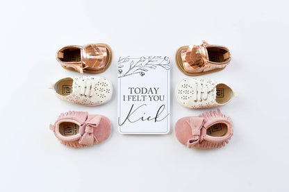 Pregnancy Milestone Cards | Baby Announcement | Expecting Mom Gift